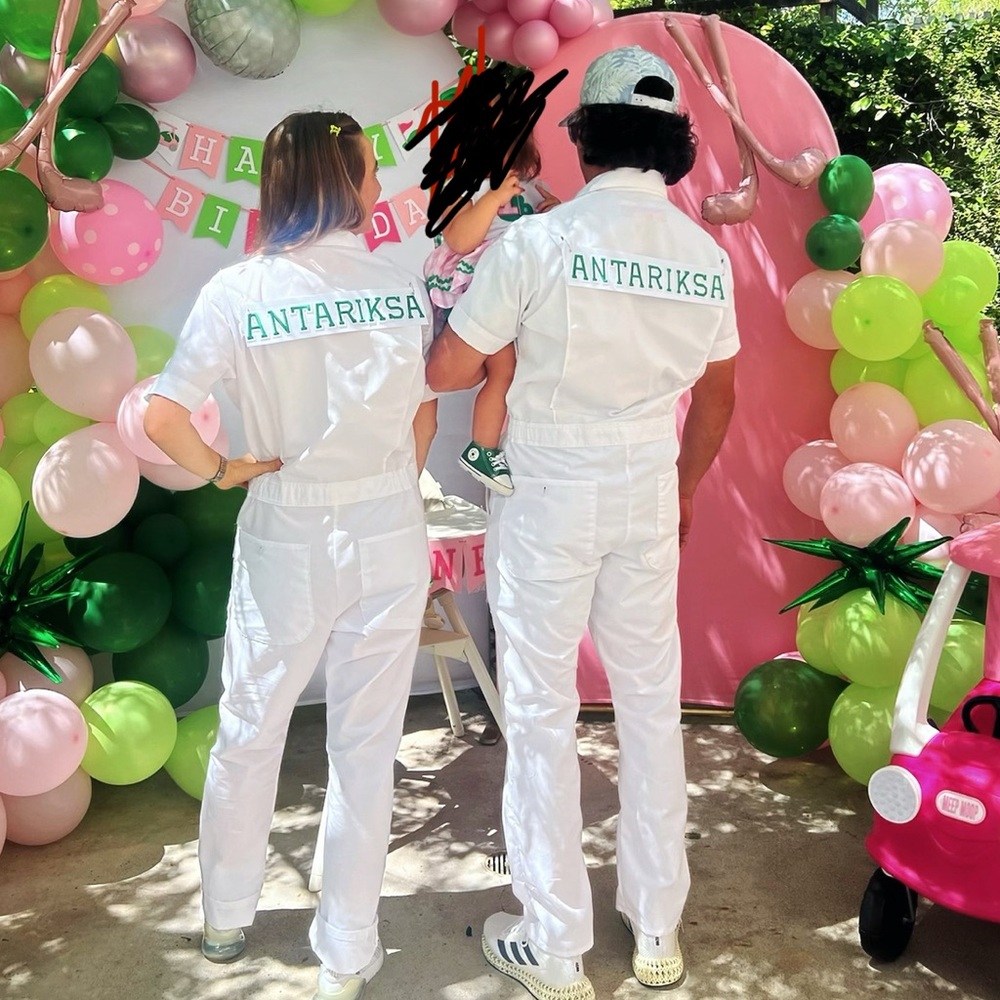 White jumpsuit - Caddy costume